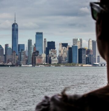 US payroll growth in Jan beats expectations