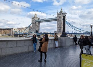 UK inflation cools to 3.4% amid service inflation slowdown