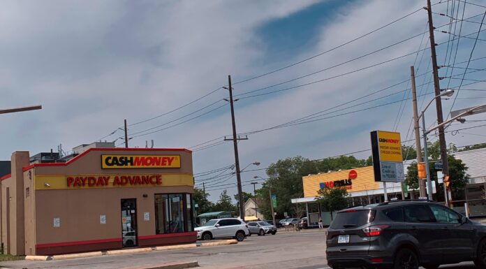 Canadian’s average carried over credit card balances highest in 14 years, Equifax reports