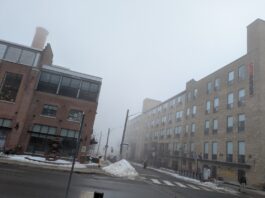 Canada unemployment rate rises back to 6.7% in February amid 83,900 job losses